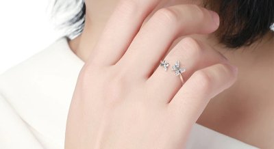 Детски пръстен от масивно сребро 925 с цирконии и емайл -  Моите любими пеперуди