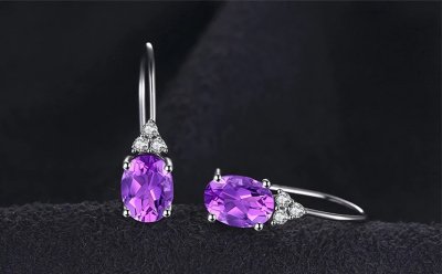 Комплект колие с медальон и обеци от масивно сребро 925 с александрит - Мигове щастие