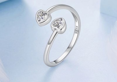 Детски пръстен от масивно сребро 925 - Бели сърца 