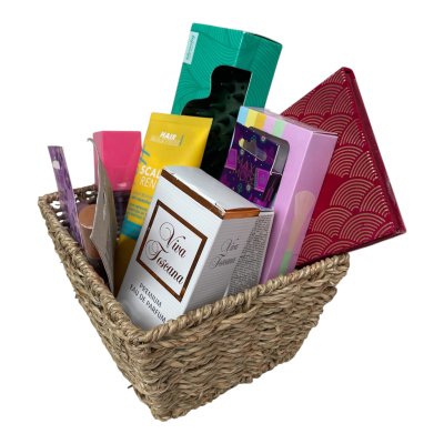Подаръчна кошница Beauty Deluxe 2 – Луксозен комплект за красота с 12 продукта