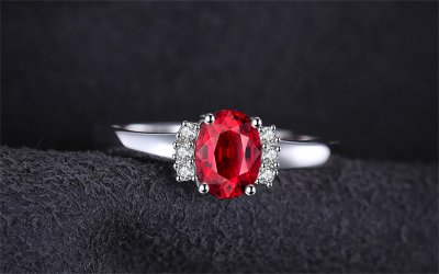 Пръстен от масивно сребро 925 с гранат - Алис