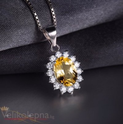Комплект колие с медальон и обеци от масивно сребро 925 с цитрин "Тя е" 
